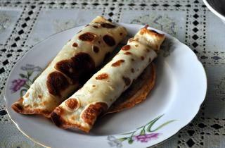 Никто не знал, почему мои блины пахнут по-особенному — пока не узнали, что я добавляю в начинку