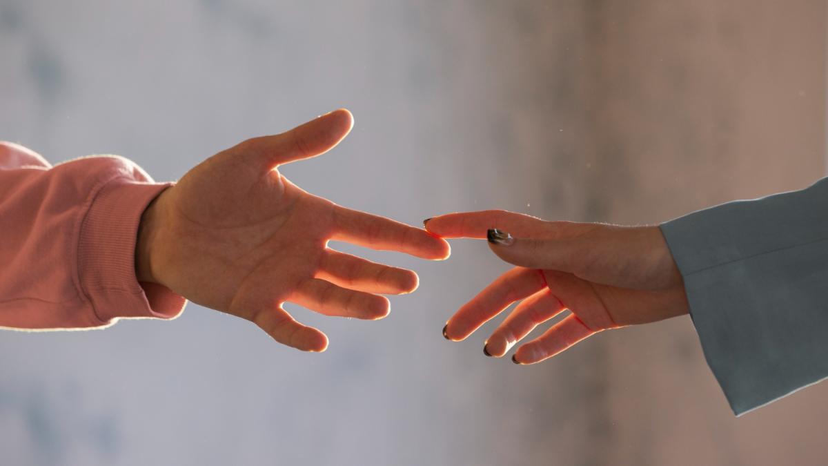 Руки людей Руки людей