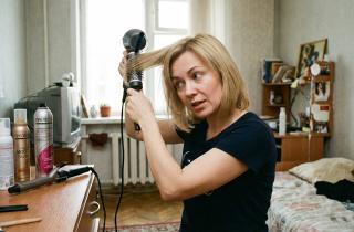 Вы уверены, что длинные волосы делают вас моложе? Зеркало может считать иначе