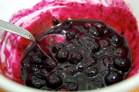 Мясо марала заиграет, если добавить северную ягоду