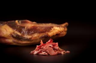 Попробовал приготовить говядину по этому способу — теперь магазинные закуски даже не смотрю