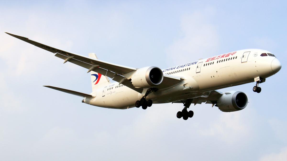China Eastern Airlines (B-208P) Boeing 787-9 Dreamliner