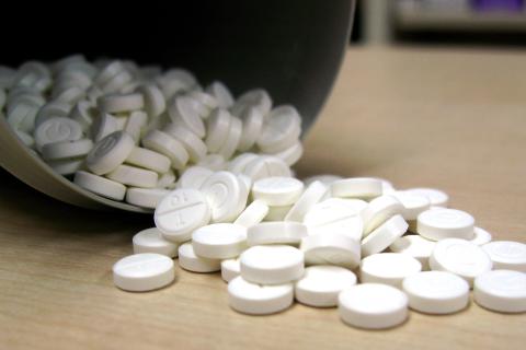 Таблетка от старости уже создана: Китай приблизил бессмертие на шаг