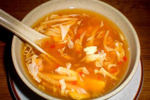 Запечённые овощи увеличили насыщенность бульона — технологи питания