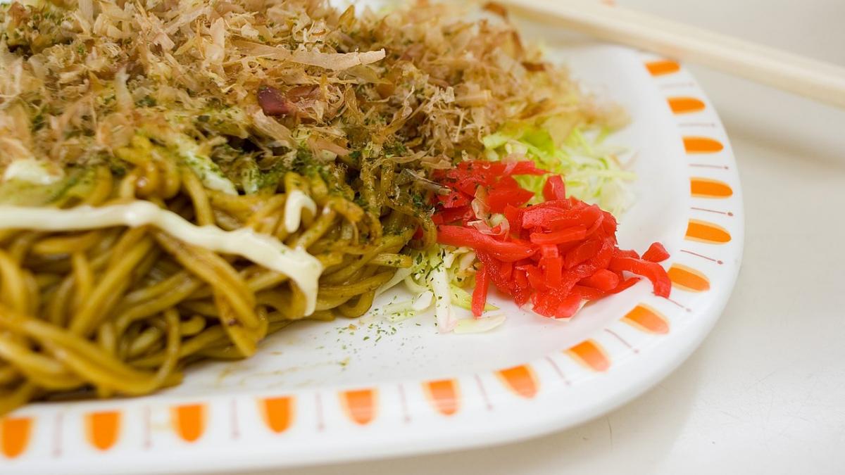 Гречневая лапша с овощами Гречневая лапша с овощами