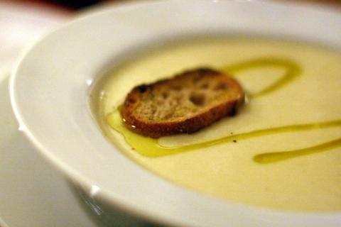 Здоровая еда может быть вкусной: крем-суп, в который влюбляются даже дети Здоровая еда может быть вкусной: крем-суп, в который влюбляются даже дети