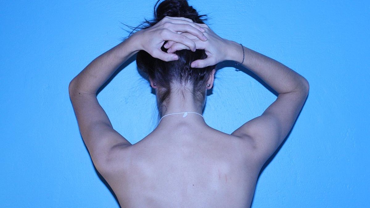 Изометрия шеи