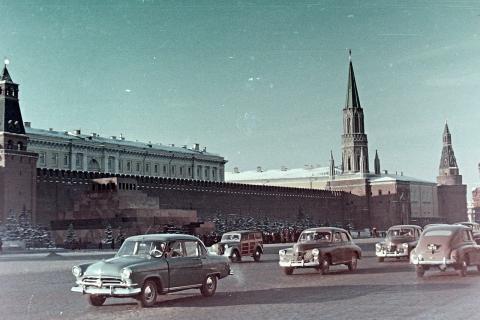 Воспитание, которое не стареет: 4 принципа из СССР, актуальные в цифровом веке