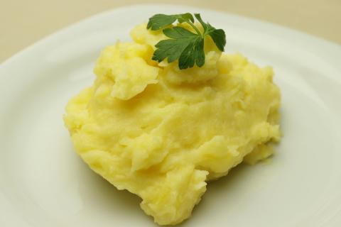 Рассыпчатый картофель создал эластичную пасту — технологи кухни