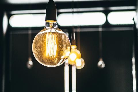 Эдит Кларк: первая женщина-инженер, которая изменила американскую энергетику