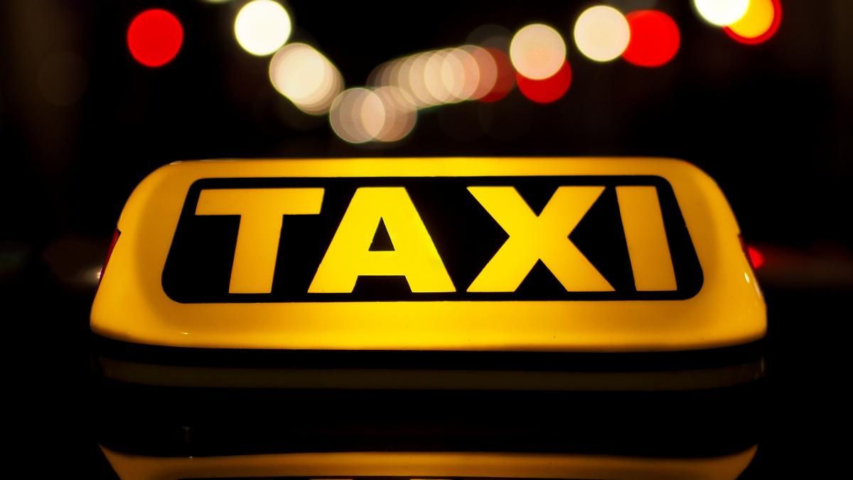 TAXI TAXI