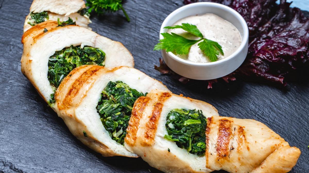 Рулет из птицы Рулет из птицы