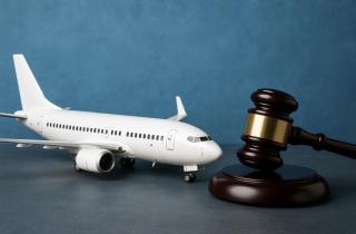 Пассажирка получила извещение от Аэрофлота — и подала в суд: в письме она увидела страшное пророчество