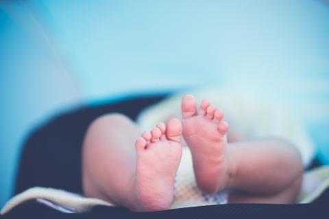 На Госуслугах предложили создать перечень традиционных имён для детей