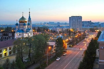 Население Омска пожаловалось на неприятный химический запах в воздухе