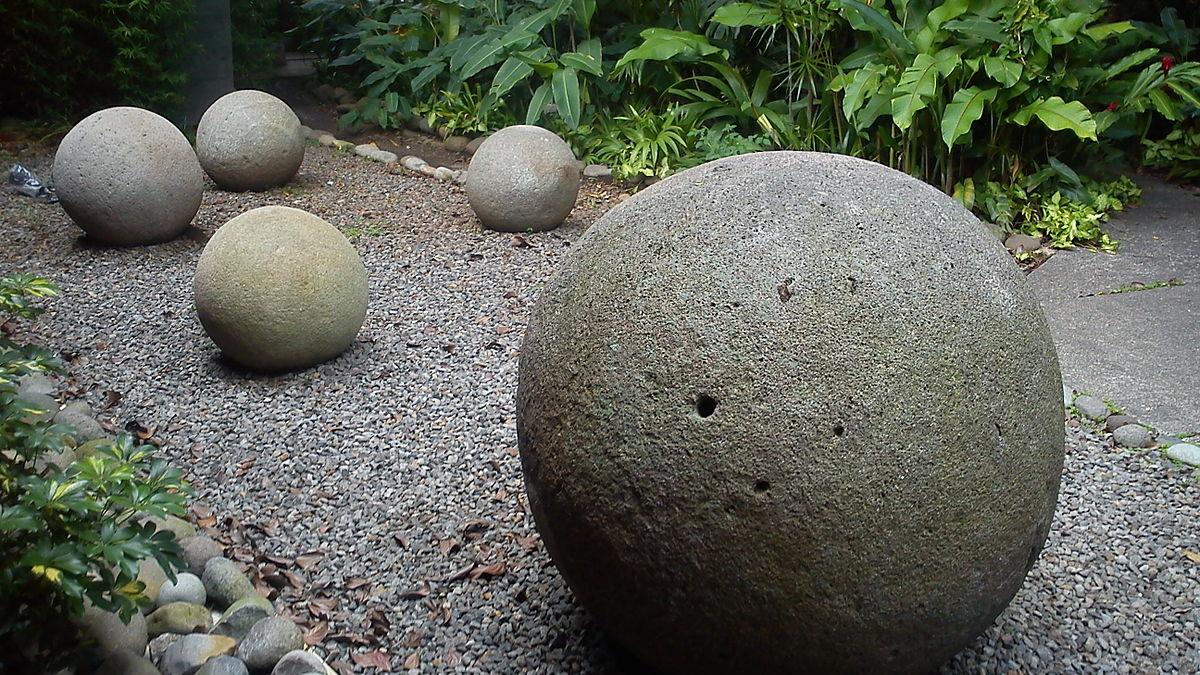 Stone spheres of Costa Rica. Museo Nacional Stone spheres of Costa Rica. Museo Nacional