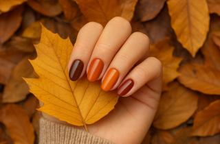 Маникюр как разговор с собой: какие оттенки выбирает душа этой осенью