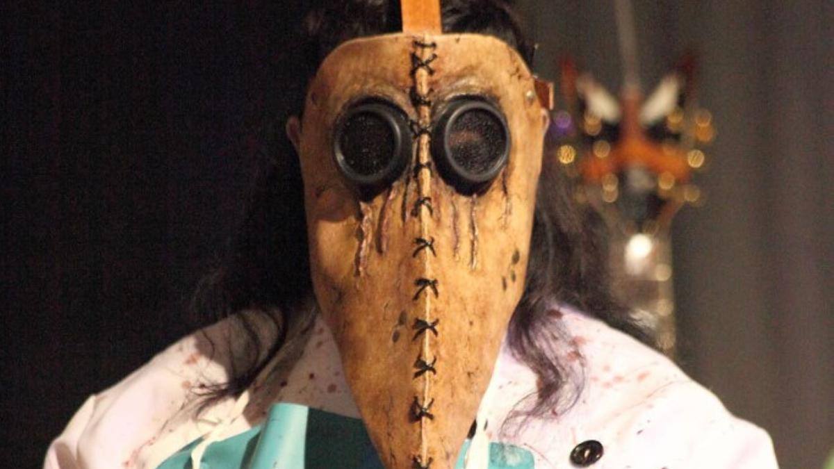 Чумной доктор