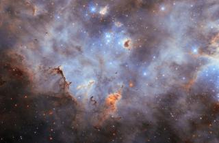 Космическая пыль может быть строительным материалом для жизни — Алексей Потапов