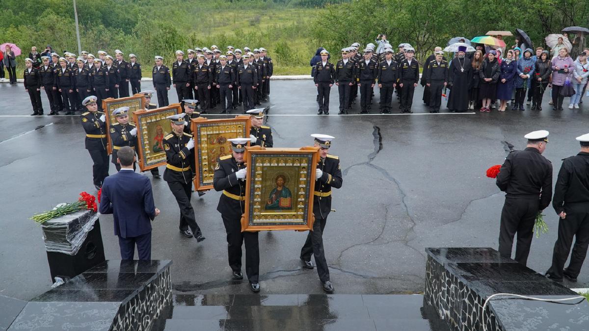 Kursk submarine disaster 2023 memorial ceremony 01