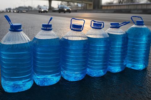 Использование метанола в стеклоомывающих жидкостях зафиксировал Роспотребнадзор