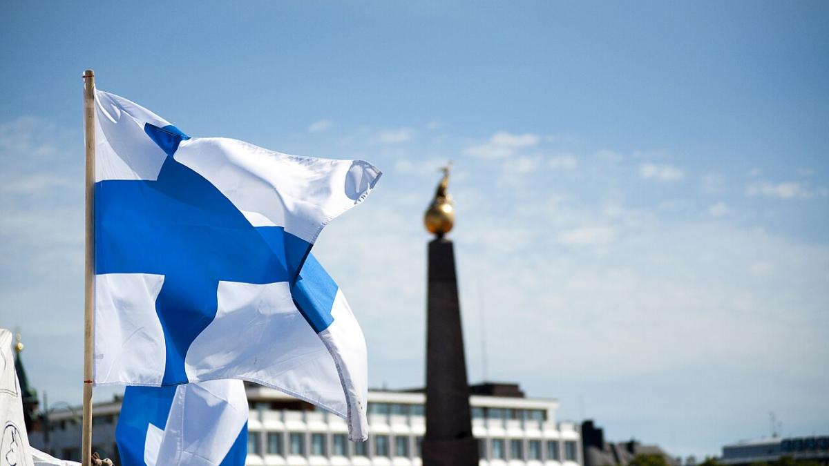 Флаг Финляндии Флаг Финляндии