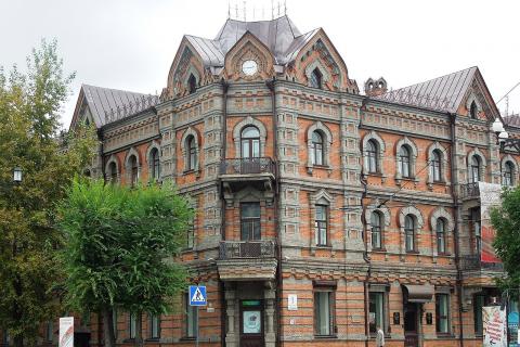В Хабаровском крае ко Дню диагностики меланомы провели бесплатное обследование 822 пациентов
