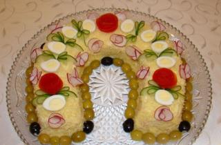 Куриное филе для салата отваривают 20–25 минут — кулинары