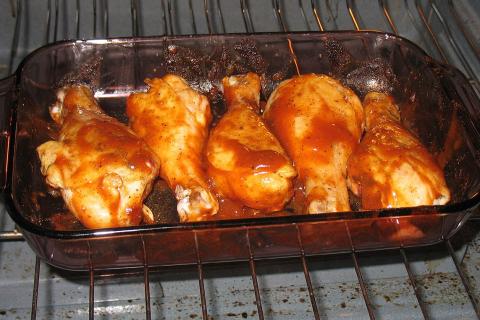 Паприка придала тушёной курице тёплый осенний аромат — кулинары