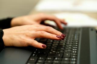 Фишинговые сайты научились мимикрировать под банки: один неверный клик превращает карту в кормушку для мошенников