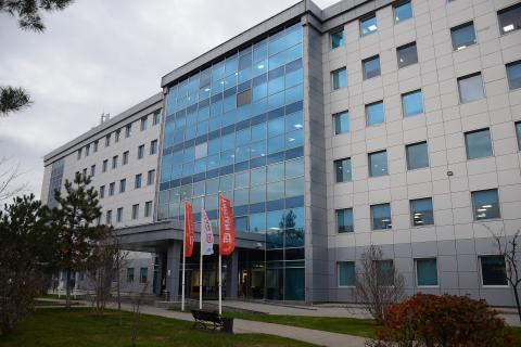 Пенсионер получит 350 тыс. рублей за травму в магазине 