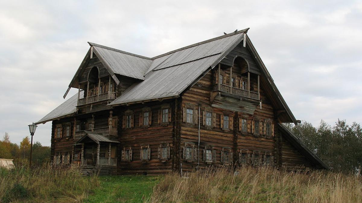 Дом Сергина из д. Мунозеро (Республика Карелия, Петрозаводск, о. Кижи, д. Васильево) Дом Сергина из д. Мунозеро (Республика Карелия, Петрозаводск, о. Кижи, д. Васильево)